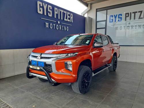 Mitsubishi Triton 2.4 Di-DC Double Cab Auto