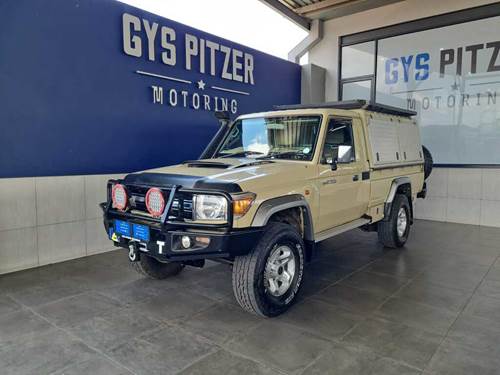 Toyota Land Cruiser 79 4.5 Diesel Pick Up