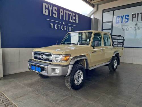 Toyota Land Cruiser 79 4.0 Pick Up Double Cab