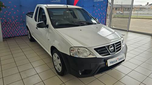 Nissan NP200 1.6i Pack