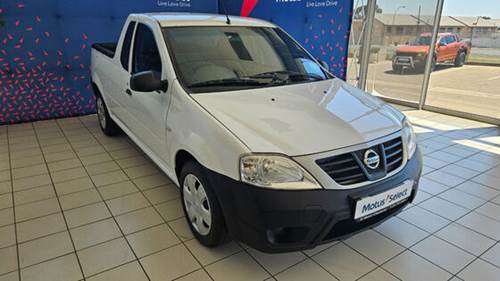 Nissan NP200 1.6i Pack