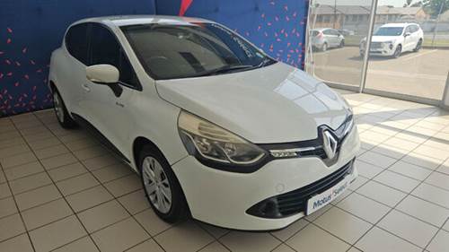 Renault Clio IV 900T (66kW) Blaze Ltd Edition 5 Door