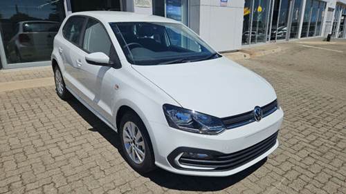 Volkswagen (VW) Polo Vivo 1.6 Hatch Style