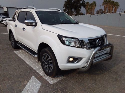 Nissan Navara 2.3D Double Cab LE 4x4 Auto