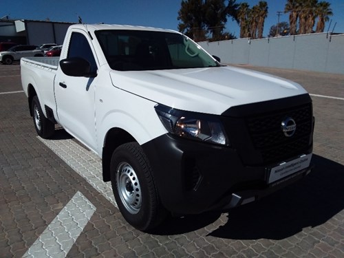 Nissan Navara 2.5 DDTi SE