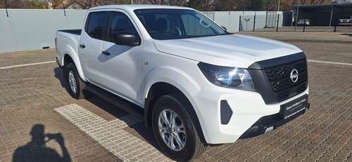 Nissan Navara 2.5 DDTi SE Plus Double Cab Auto