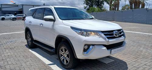 Toyota Fortuner IV 2.4 GD-6 4x4 Auto