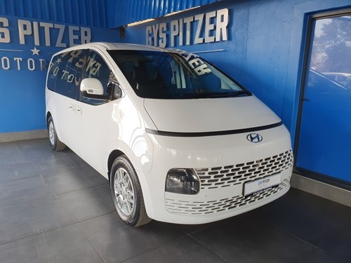 Hyundai Staria 2.2D Executive (9 Seater)