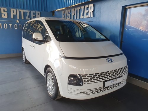 Hyundai Staria 2.2D Executive (9 Seater)