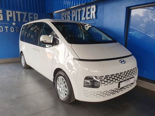 Hyundai Staria 2.2D Executive (9 Seater)