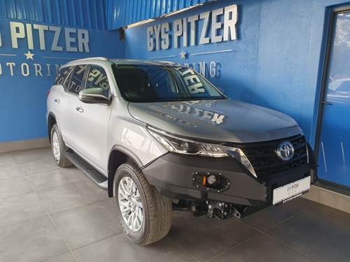 Toyota Fortuner V 2.8 GD-6 Raised Body Auto