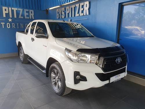 Toyota Hilux 2.4 GD-6 RB SRX Extra Cab 