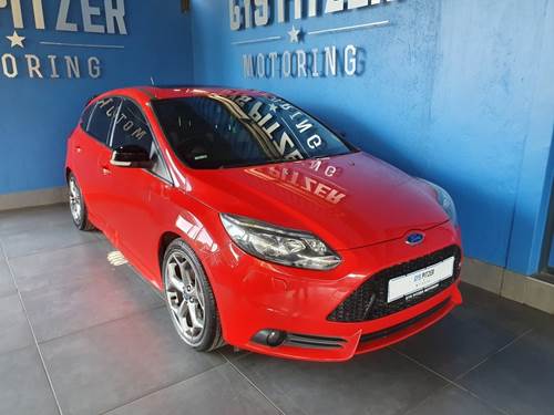 Ford Focus 2.0 GTDi ST3 5 Door