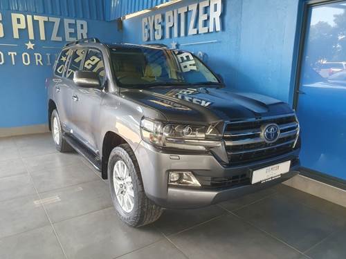 Toyota Land Cruiser 200 VX-R V8 TD Auto