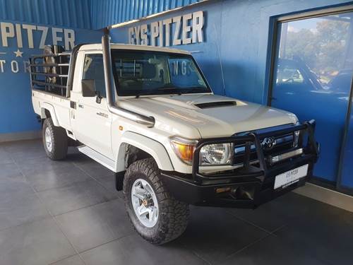 Toyota Land Cruiser 79 4.5 Diesel Pick Up