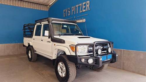 Toyota Land Cruiser 79 4.5 Diesel Pick Up Double Cab