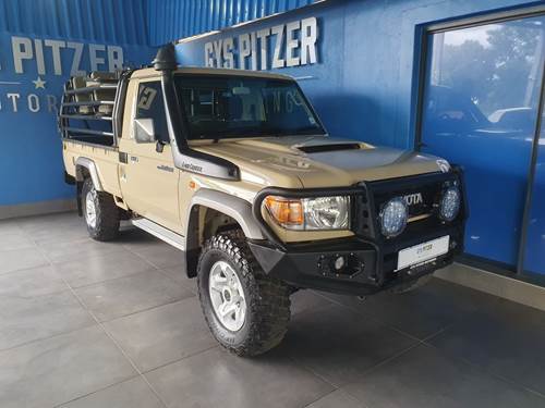 Toyota Land Cruiser 79 4.5 Diesel Pick Up