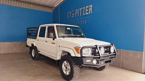 Toyota Land Cruiser 79 4.0 Pick Up Double Cab