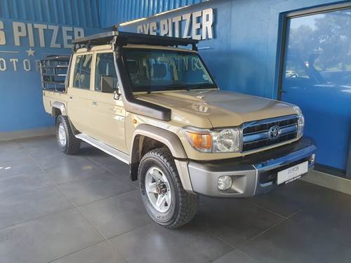 Toyota Land Cruiser 79 4.2 D Pick Up Double Cab