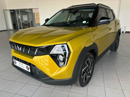 Mahindra XUV 3XO 1.2T AX7L Auto