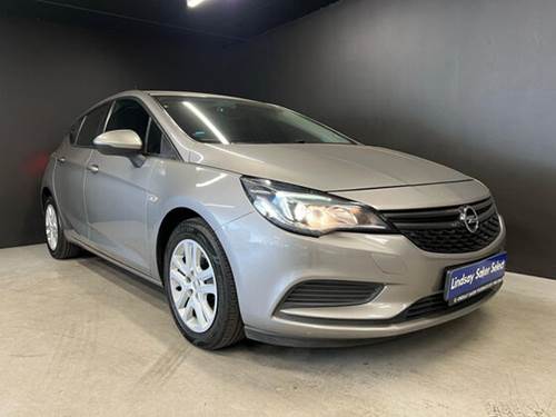 Opel Astra 1.0 T Essentia 5 Door