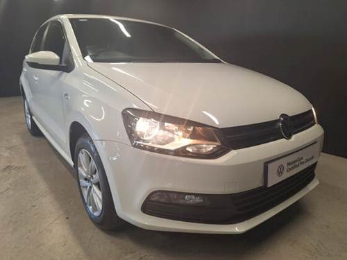 Volkswagen (VW) Polo Vivo 1.6 Hatch Comfortline Tiptronic 5 Door