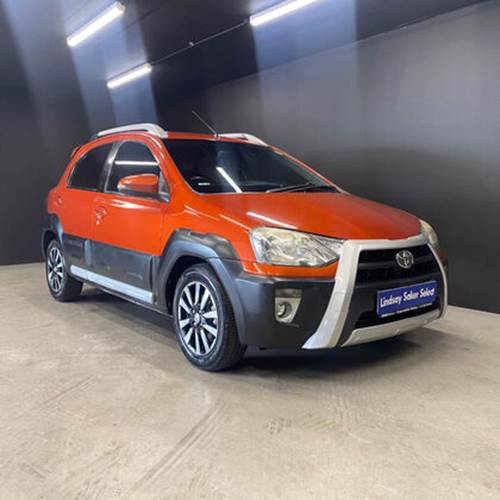 Toyota Etios Cross 1.5 Xs Hatch