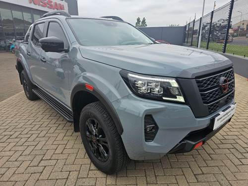 Nissan Navara 2.5 DDTi Pro-4X Double Cab Auto 4x4