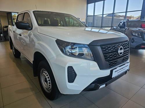 Nissan Navara 2.5 DDTi Double Cab XE