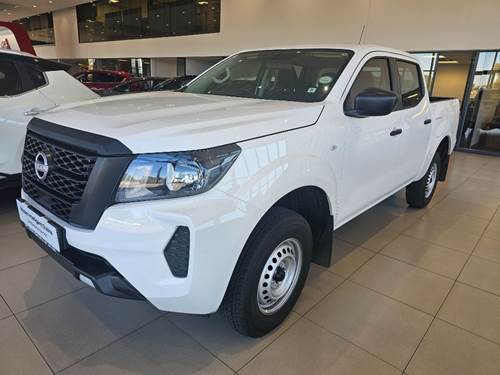 Nissan Navara 2.5 DDTi Double Cab XE