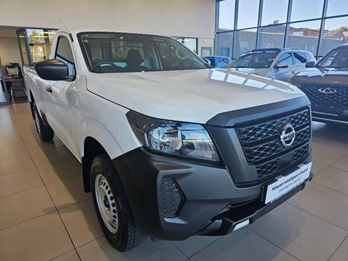 Nissan Navara 2.5 DDTi SE