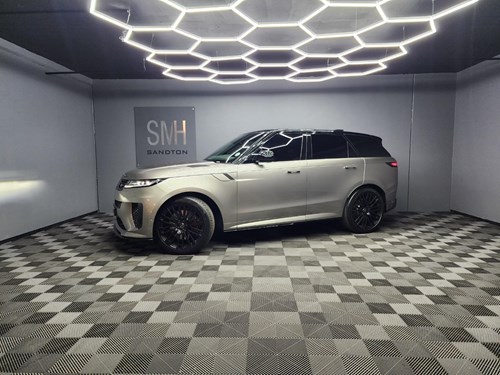 Land Rover Range Rover Sport 4.4 SV (P635)