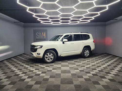 Toyota Land Cruiser 300 V6 3.3D GX-R