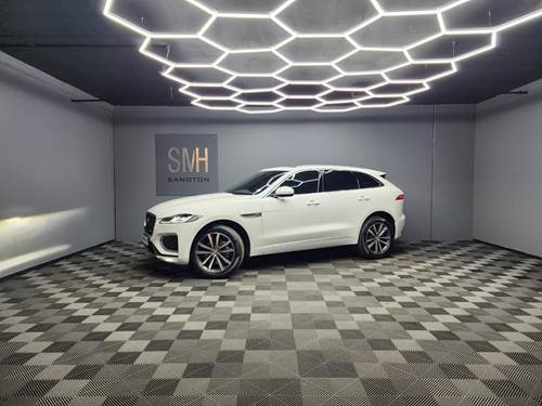 Jaguar F-Pace 2.0D SE R-Dynamic (D200)