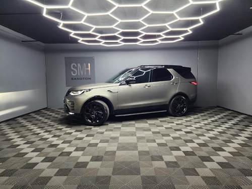 Land Rover Discovery P300 3.0i SE R-Dynamic