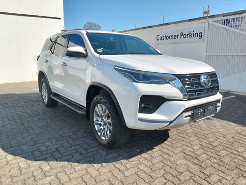 Toyota Fortuner V 2.8 GD-6 VX Auto