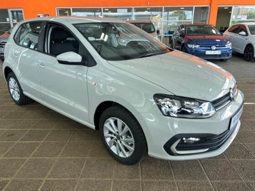 Volkswagen (VW) Polo Vivo 1.6 Hatch Style