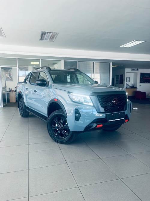 Nissan Navara 2.5 DDTi Pro-4X Double Cab Auto 4x4