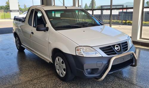 Nissan NP200 1.6i Pack