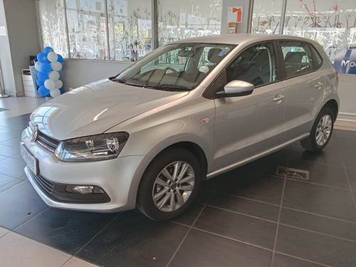 Volkswagen (VW) Polo Vivo 1.6 Hatch Comfortline Tiptronic 5 Door