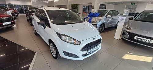 Ford Fiesta 1.4i (71 kW) Ambiente Hatch Back