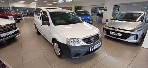 Nissan NP200 1.6i Pack