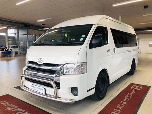 Toyota Quantum HIACE 2.5 D-4D 14 Seat