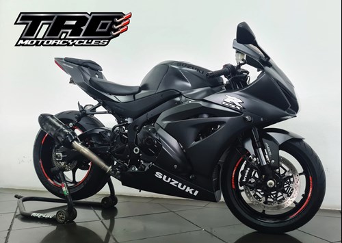 Suzuki GSX-R 100A (149 kW)