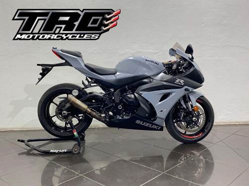 Suzuki GSX-R 100A (149 kW)