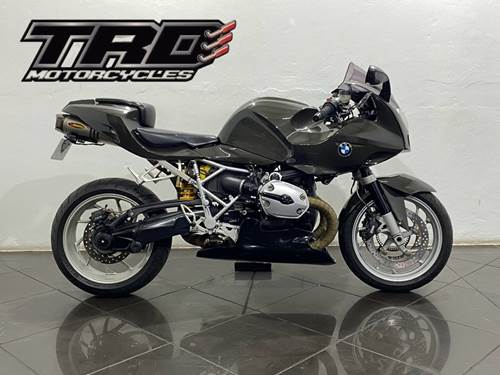 BMW R1200R