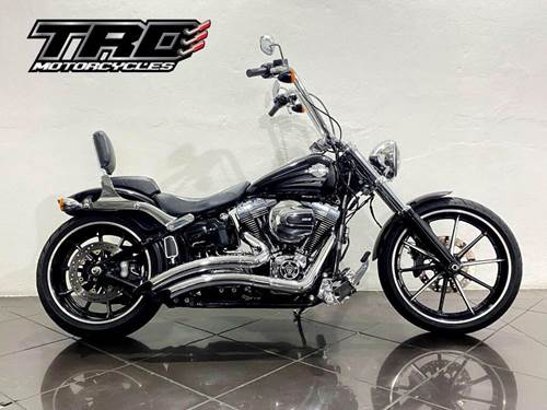 Harley-Davidson Softail Breakout 