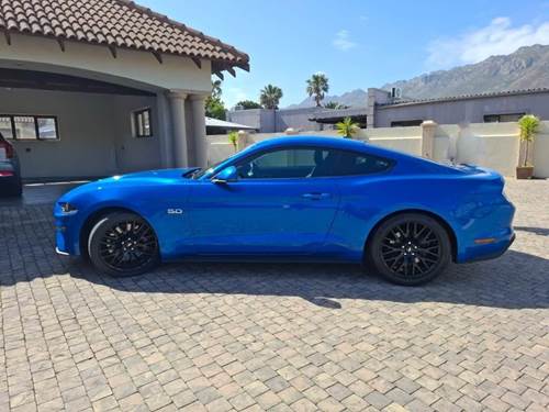 Ford Mustang 5.0 GT Fastback auto