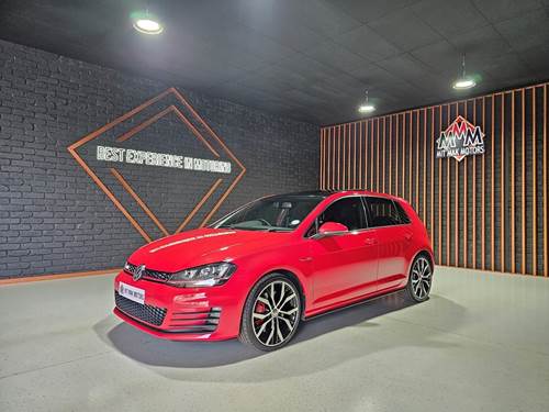 Volkswagen (VW) Golf 7 GTi 2.0 TSi Performance DSG