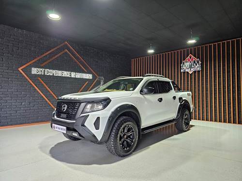 Nissan Navara 2.5 DDTi SE Plus Double Cab 4x4